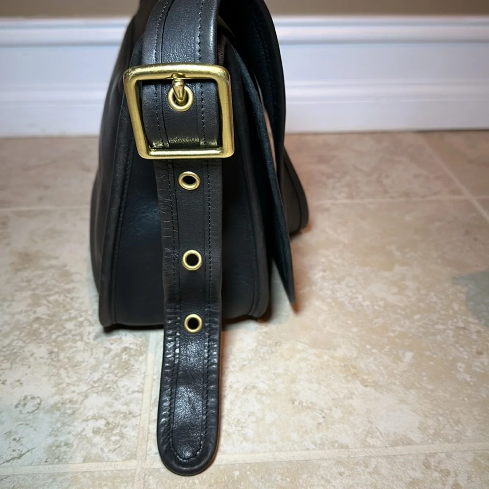 Vintage Coach Patricia Legacy  BLACK - Picture 4 of 9